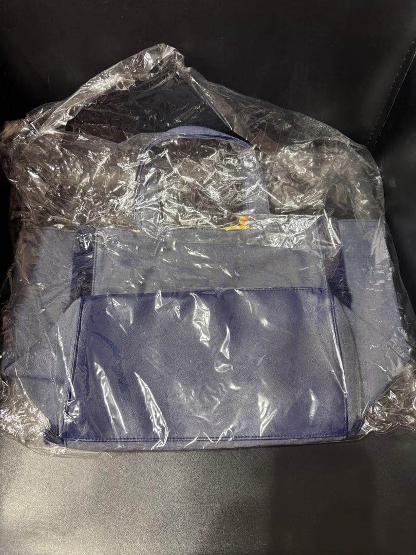 ファミリア2024spring vip day限定トートバッグ　新品未使用