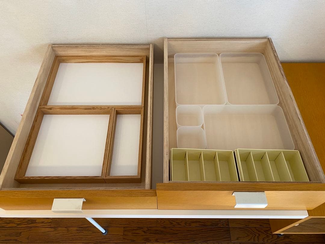 新品展示のみピエールポラン机デスクMETROCS定価209,000円無印イームズ