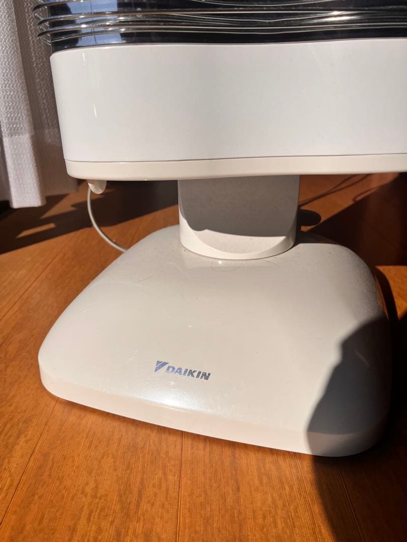 美品　遠赤外線暖房機 セラムヒート ダイキン ERFT11MS 電気ストーブ