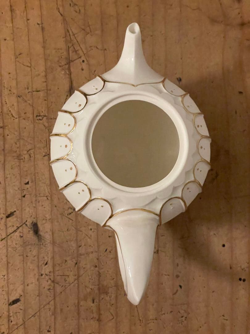 k*o様 伊藤剛俊　ポット　金彩