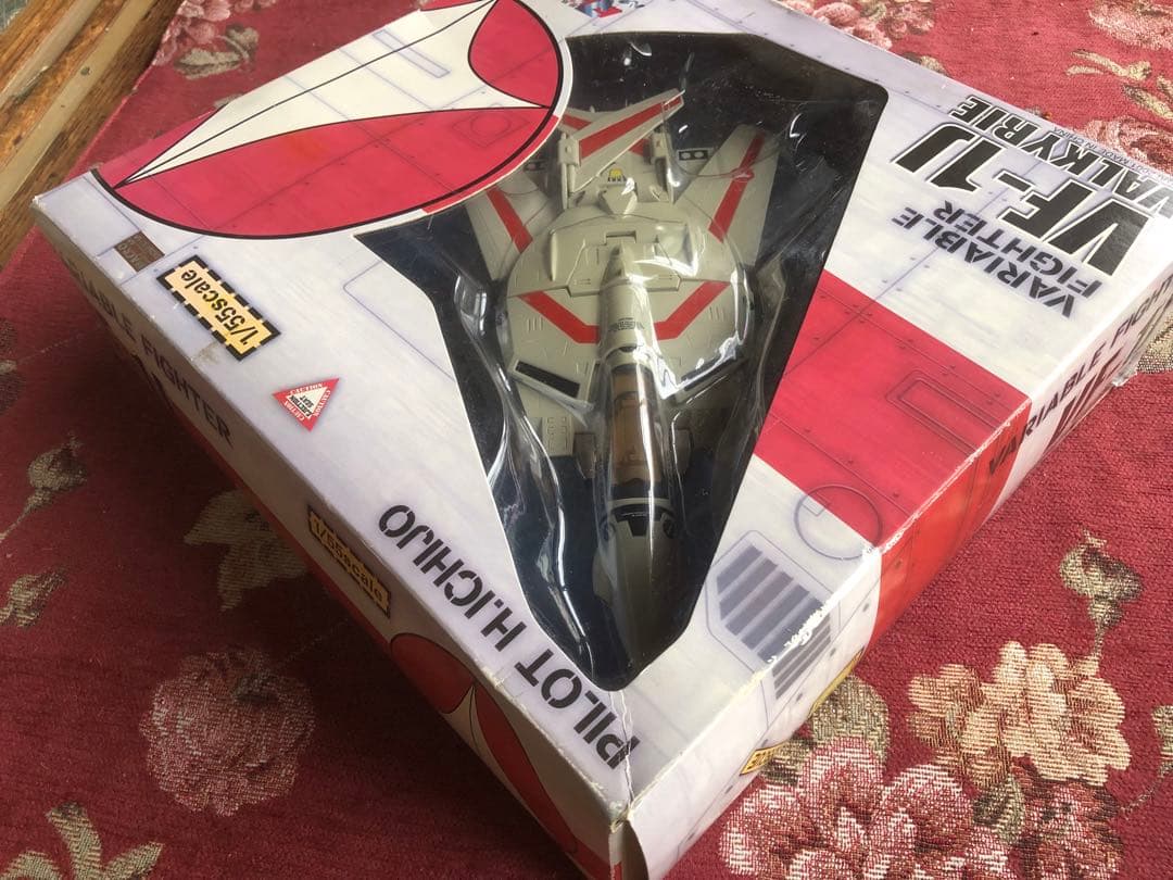 ラ*ャ様 値下げ◆バンダイ◆VF-1J バルキリー 一条 輝 機 1/55スケー