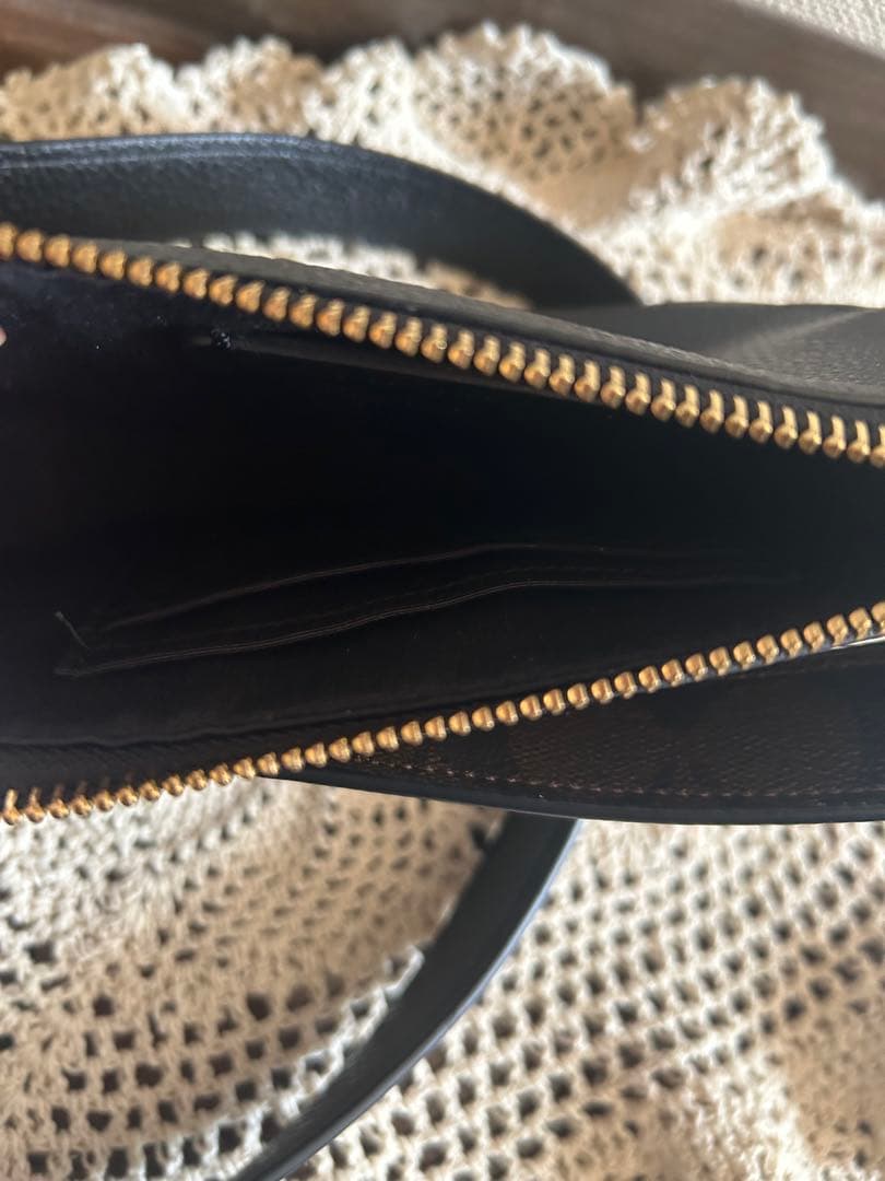 【美品】COACH コーチ★小さめ★ロゴマーク★ショルダーバッグ★黒