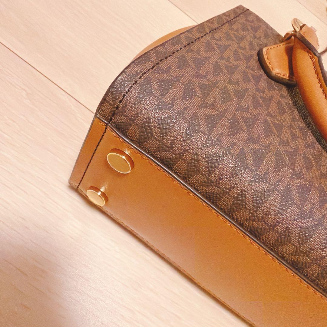 マイケルコース MARILYN クロスボディ スモール MKシグネチャー