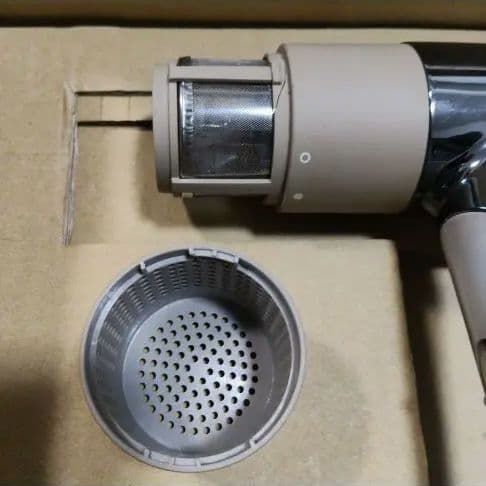 KINUJO ヘアドライヤー 3モード カタログ2種類付きです。