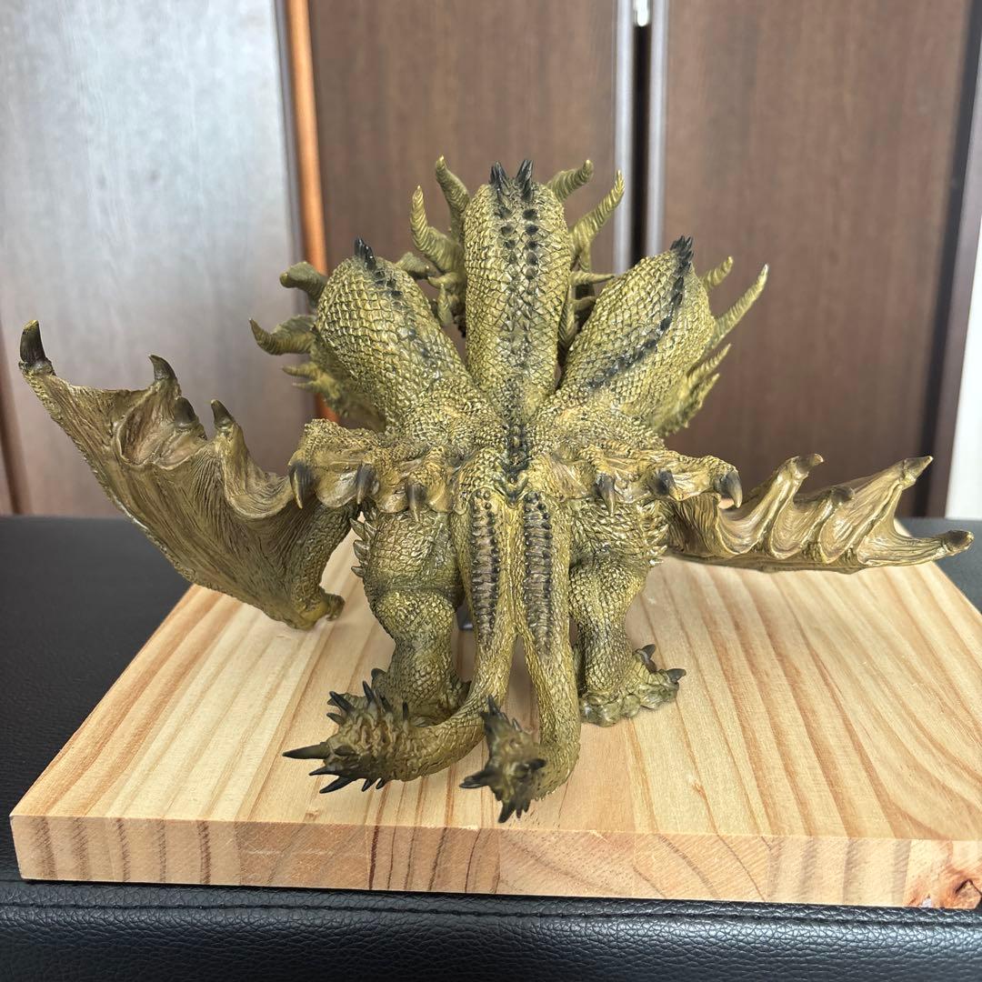 デフォリアル　キングギドラ　一般流通版