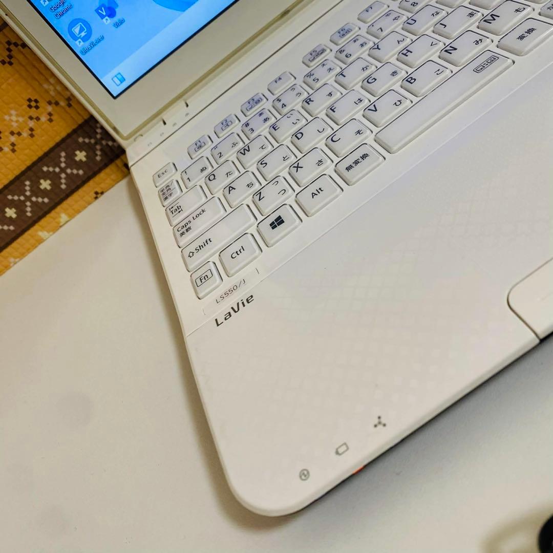 Y978 NECノートパソコンi7メモリ8G高速SSDサクサクWindows11