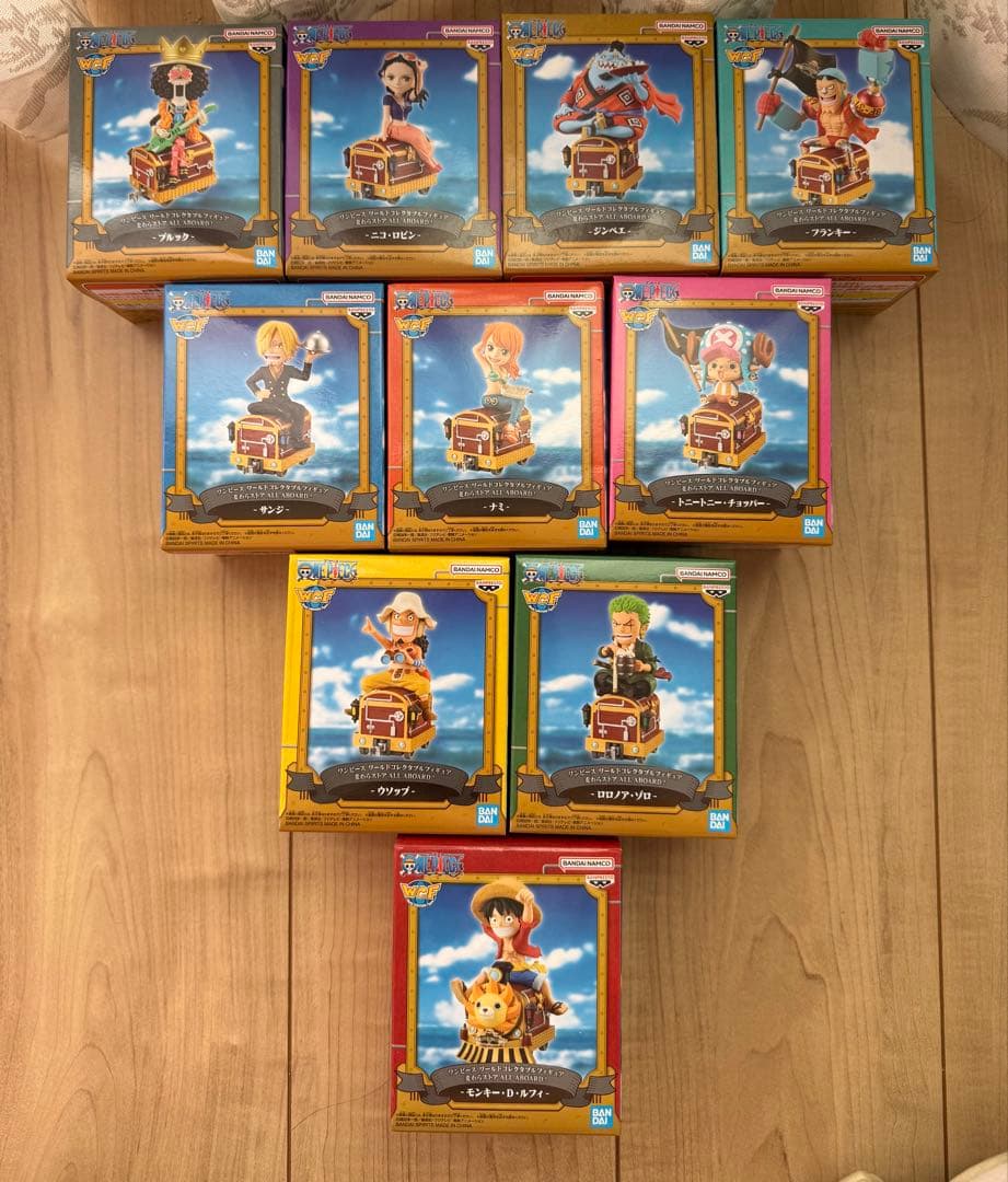 ワンピース　ワールドコレクタブルフィギュア　麦わらストアALL ABOARD!