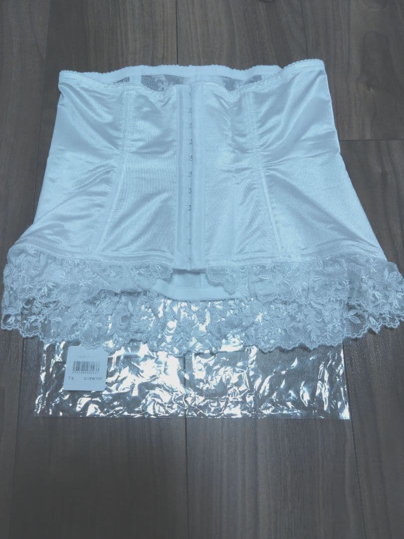 セモアブライダルインナー E75/76/L