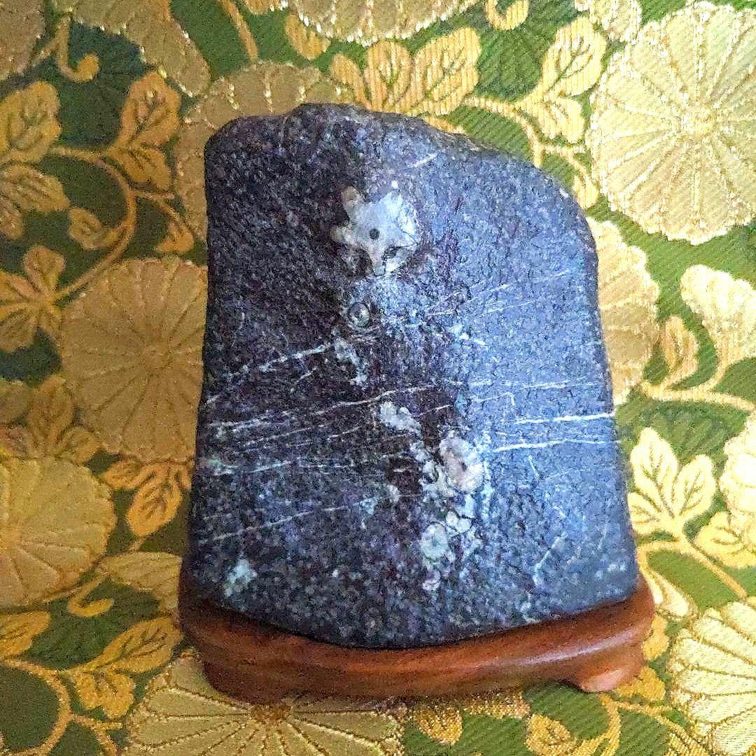 【最終価格】門司　梅花石　台座付　水石　盆石