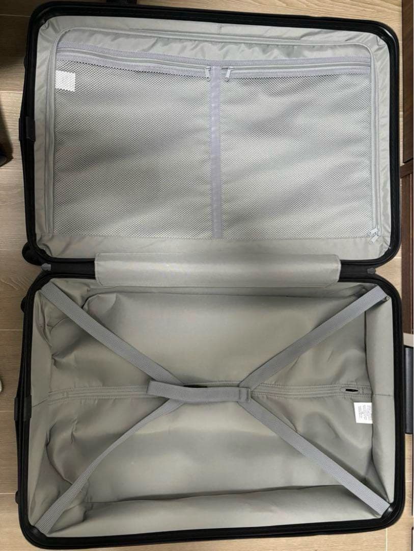 無印良品MUJI ストッパー付きハードキャリーケース（60Ｌ）