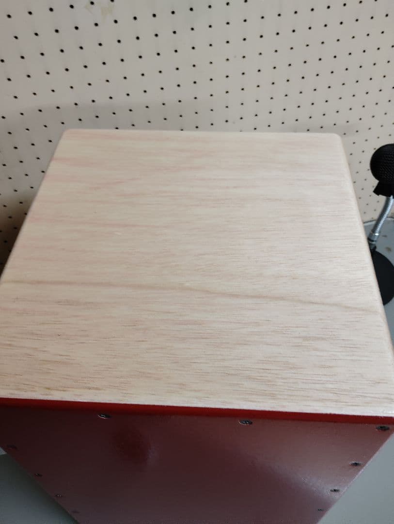 KS STUDIO 赤いカホン