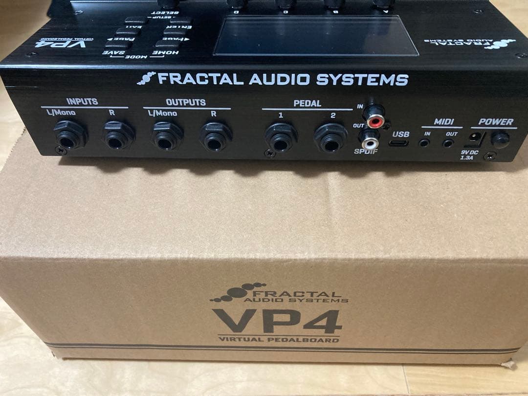 Fractal Audio Systems VP4 ギターエフェクター
