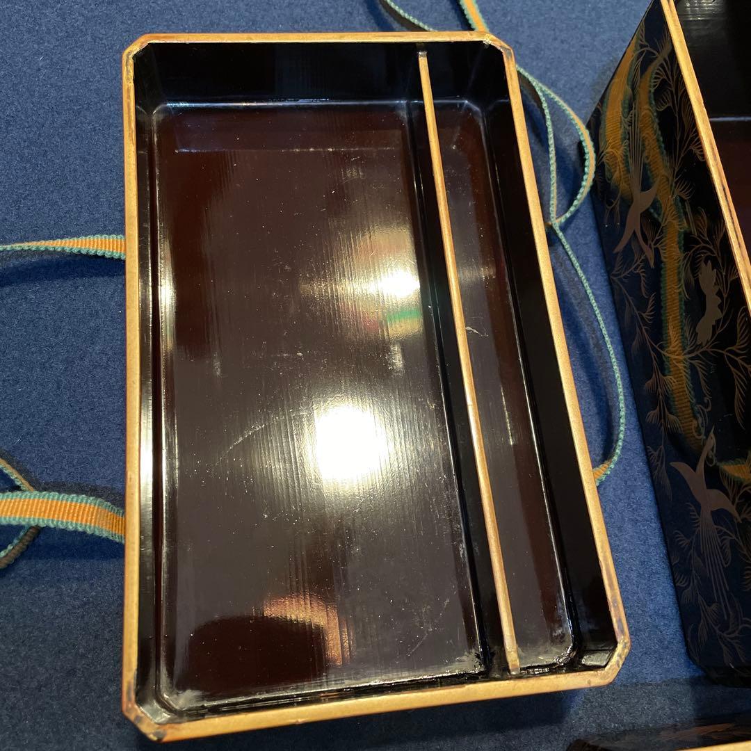 時代物「鳳凰に花唐草紋様 蒔絵」の『野弁当箱』共箱付　重箱　漆器