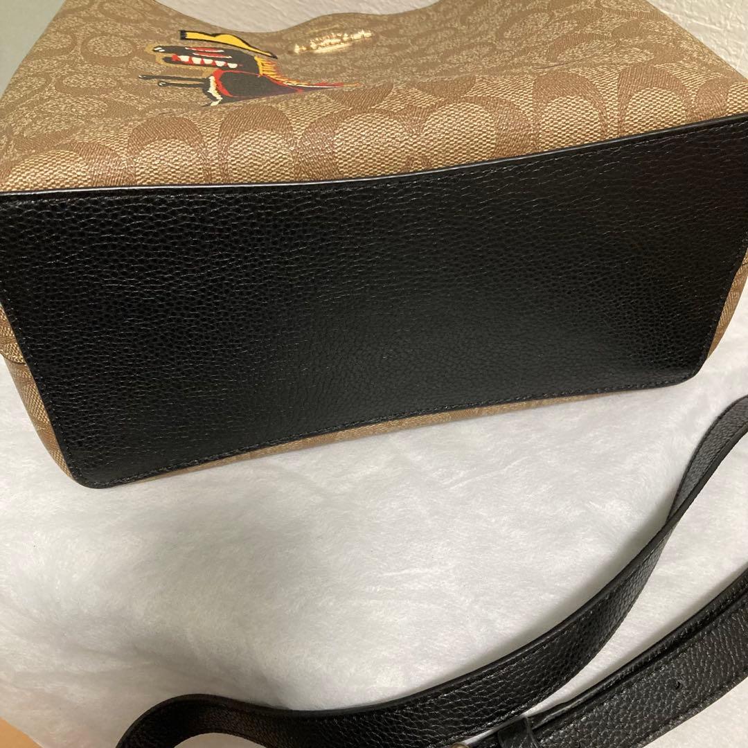 COACH バスキアコラボトートバッグ