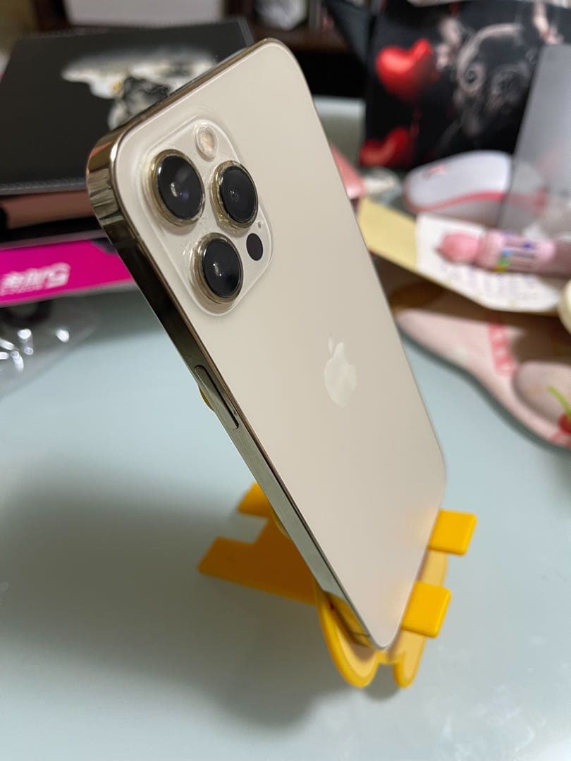 iPhone 12promax バッテリー最大容量81%