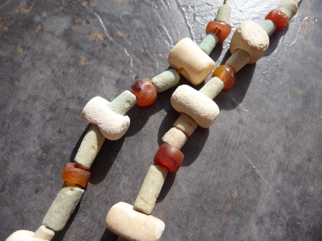 【年末セール】古代　ファイアンスビーズ　オリジナル　ネックレス連