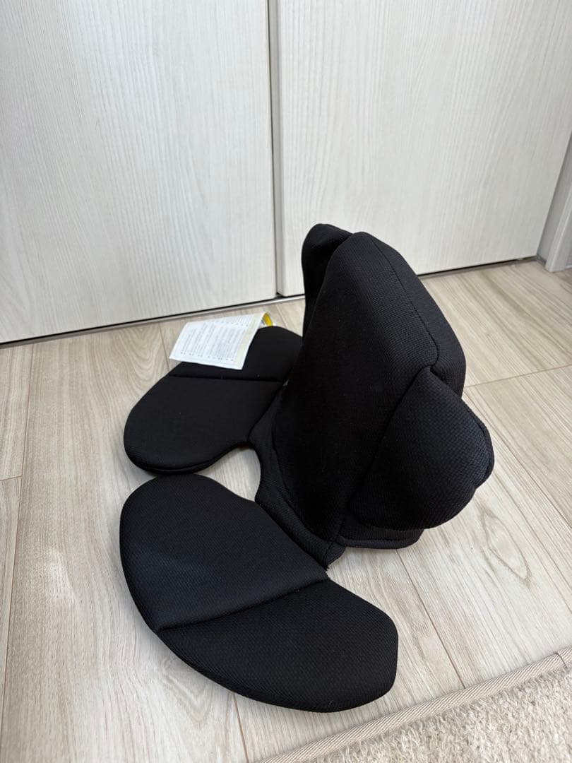 コンビ　combi チャイルドシート　マルゴット　新生児対応可