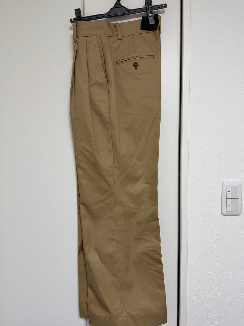 未使用タグ付き Chaos ベージュ チノパン サイズ38 2タックチーノパンツ