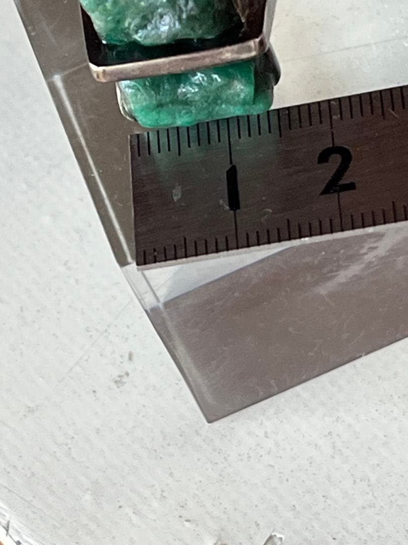 天然石エメラルド原石リングアトリエ「之」