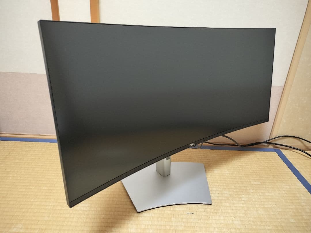 Dell 34インチ ウルトラワイド曲面モニター U3421WE