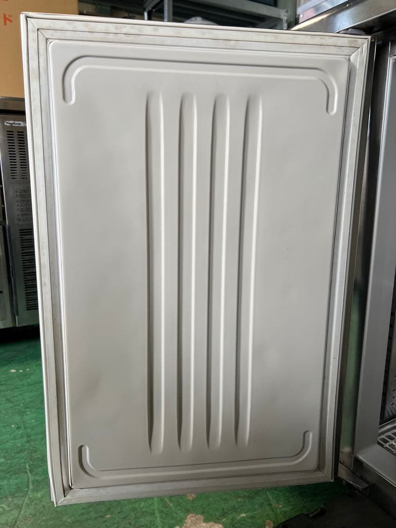 2017年 ホシザキテーブル形冷凍冷蔵庫 1200x450x800