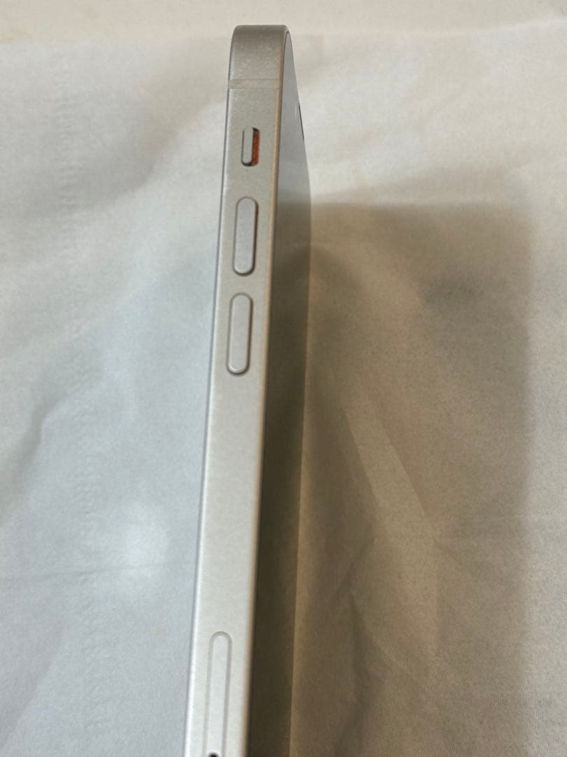 iPhone13mini256GBホワイト新品ガラスフィルム付き