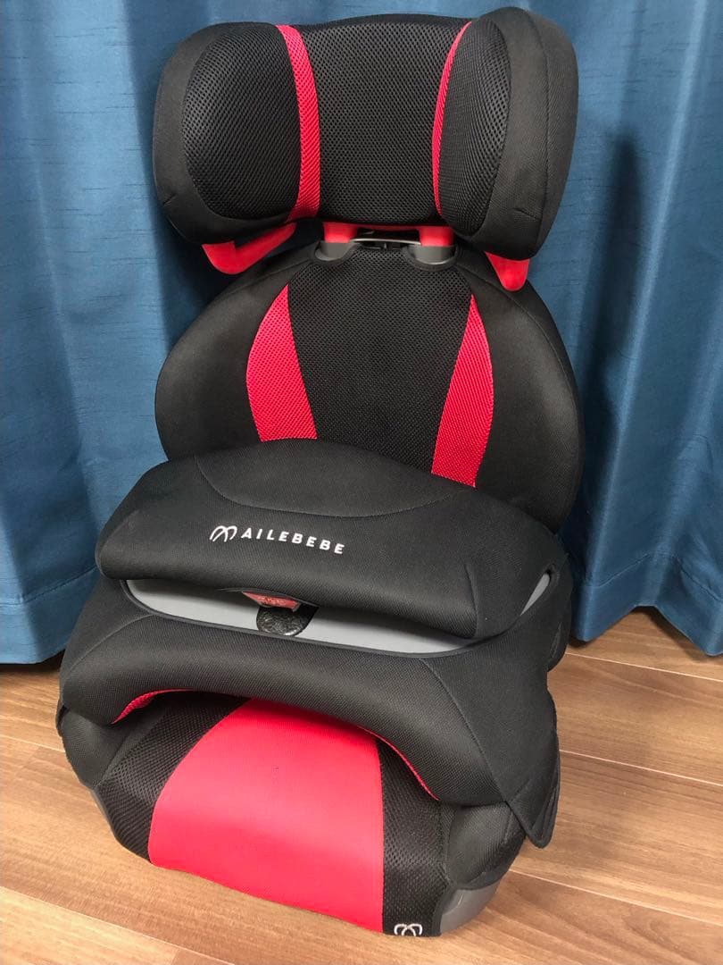 AILEBEBE エールべべ　チャイルドシート　スカーレットブラック