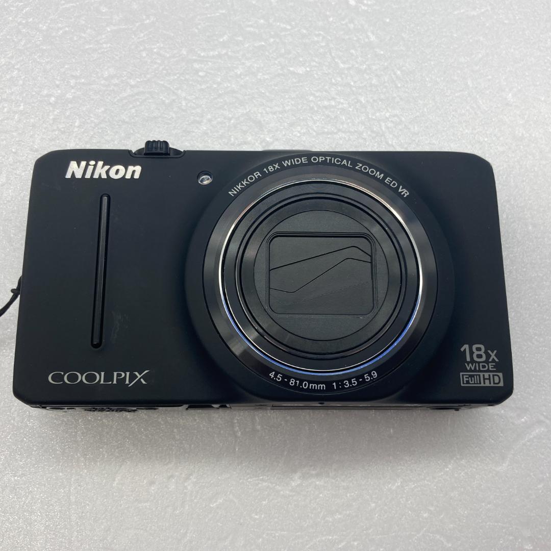 Nikon COOLPIX S9300　ケース付き
