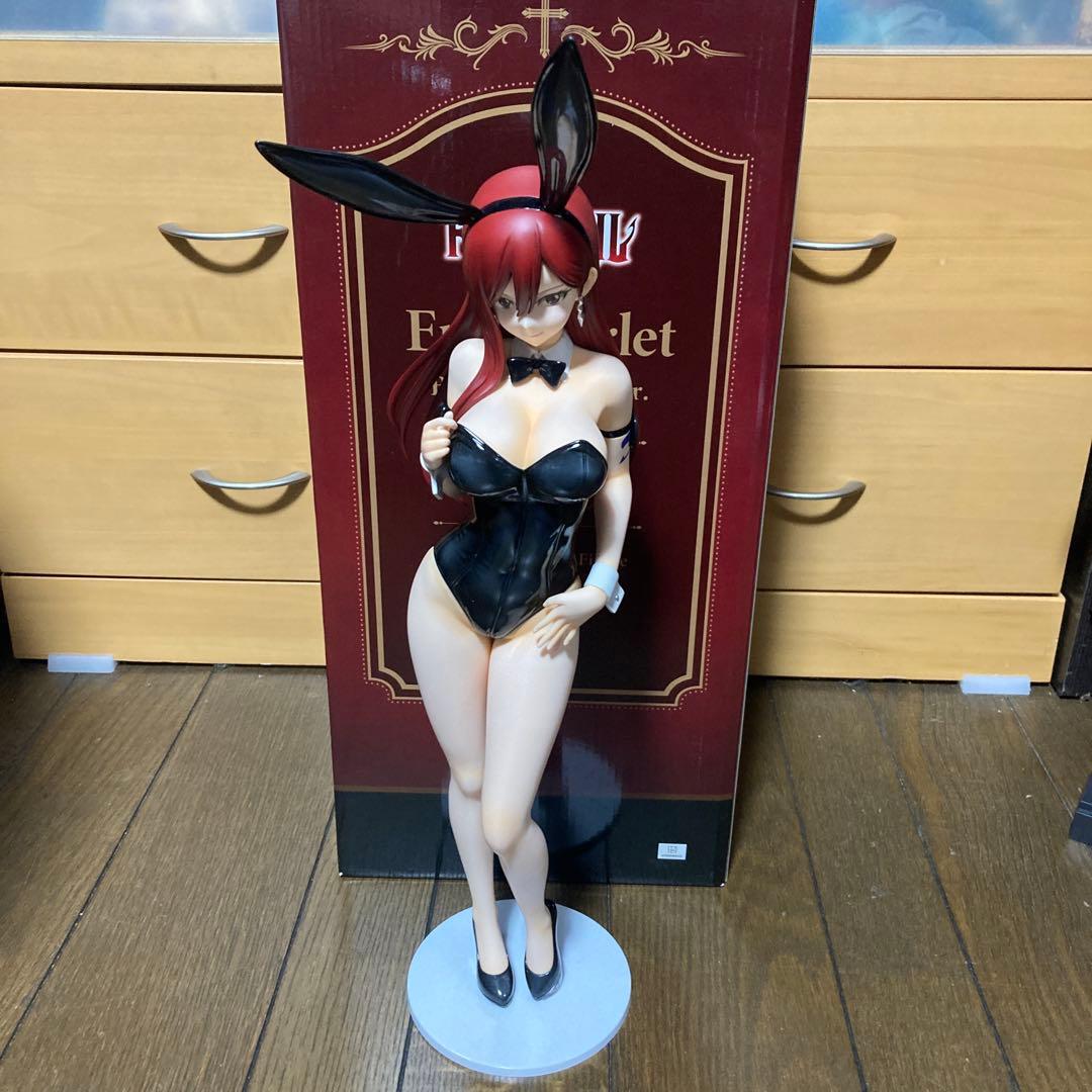 正規品　FAIRY TAIL エルザ・スカーレット　生足バニー　フィギュア