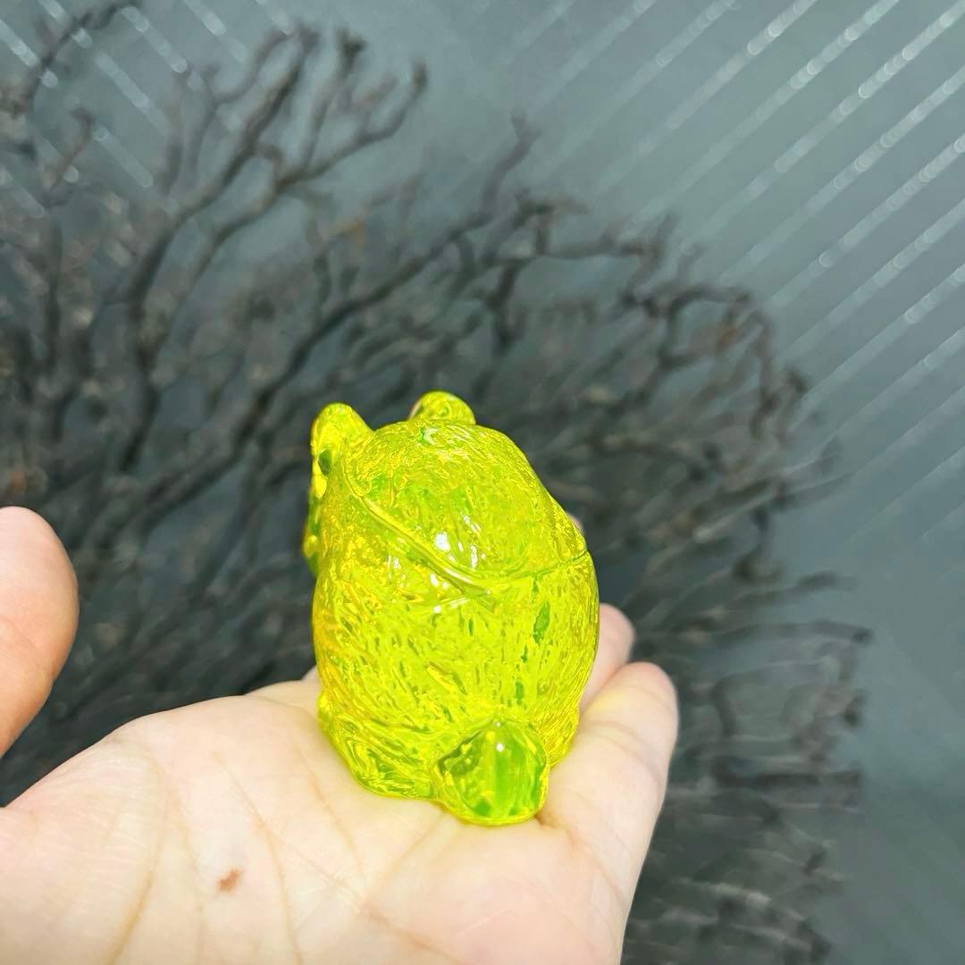 骨董　時代ガラス　プレス磨りガラス　兎　フィギュリン　文鎮　ウランガラス