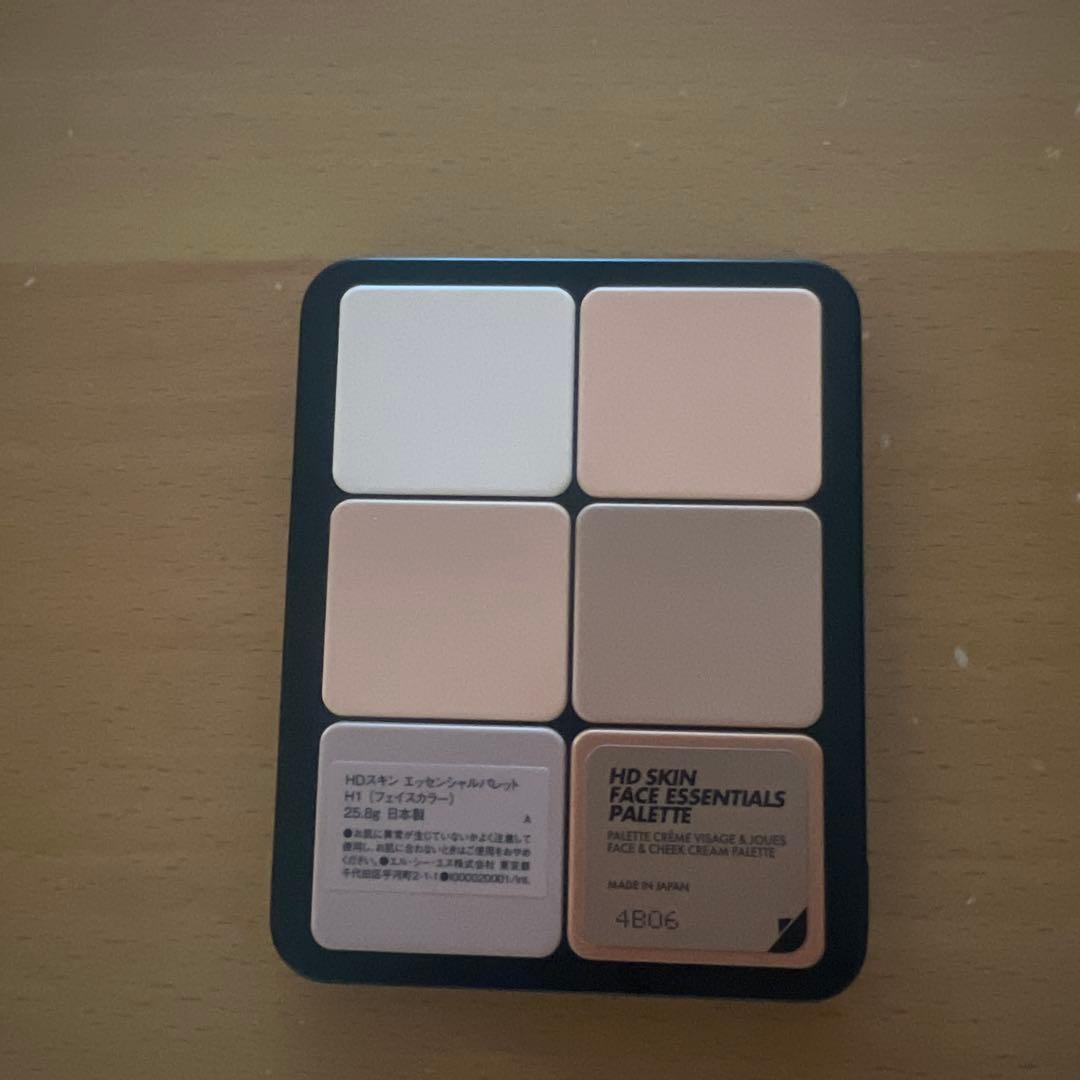 【新品未使用】MAKE UP FOR EVER HDスキンエッセンシャルパレット