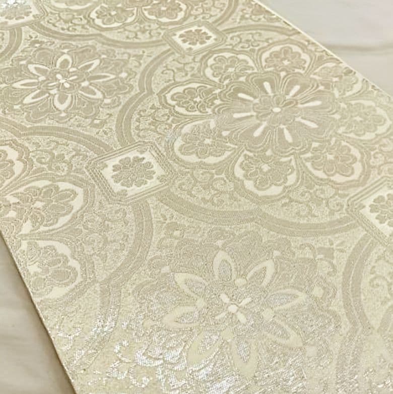 正絹振袖 駒刺繍 薔薇 蝶 銀通し 振袖セット 振袖フルセット 黒青白 62