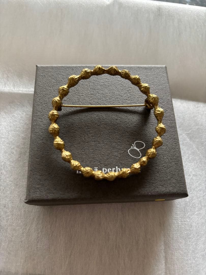 ミナペルホネン ブローチ　タンバリン　真鍮