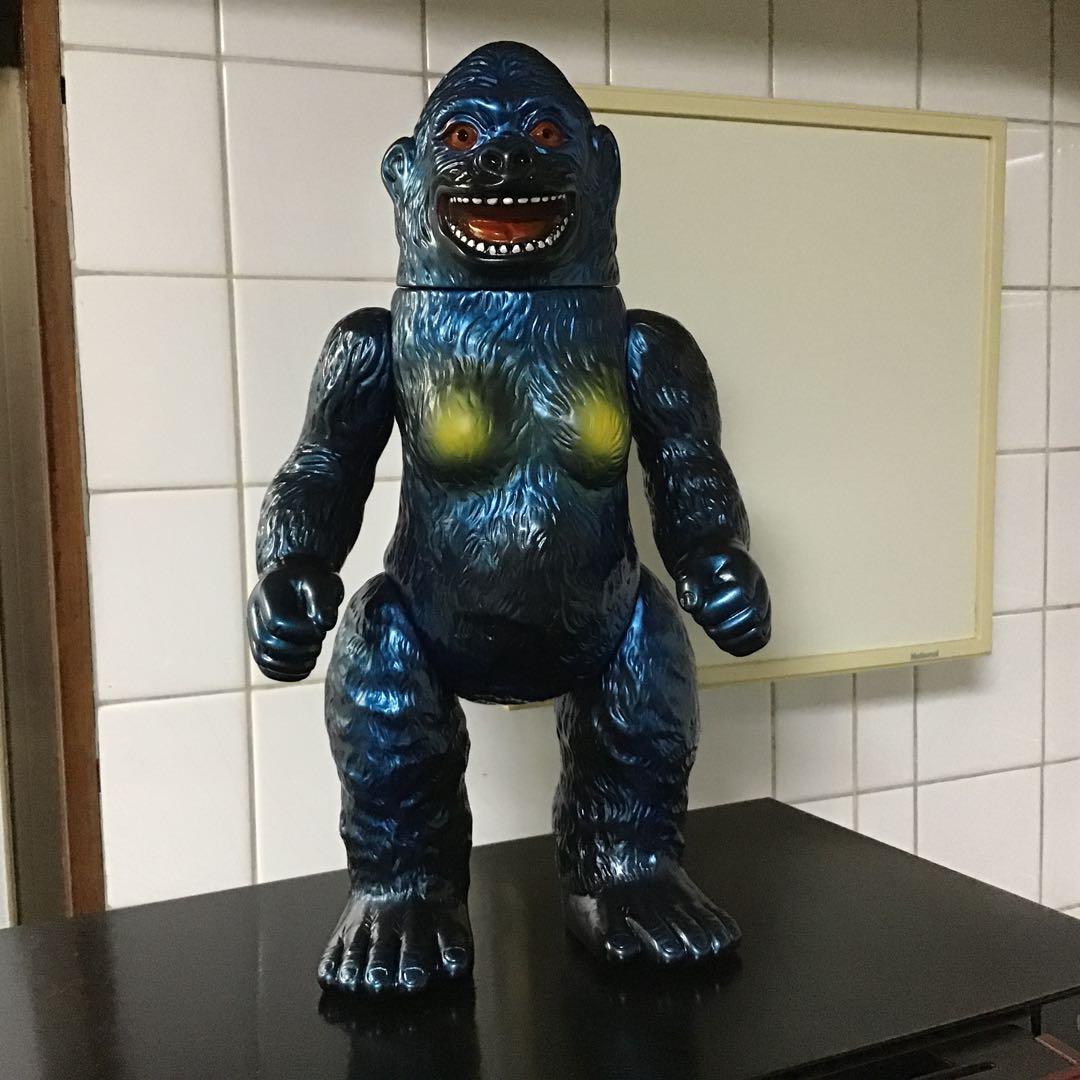 マルサン　ジャイアントゴリラ　黒成形色　青 約30cm 可動式　プロフ必読