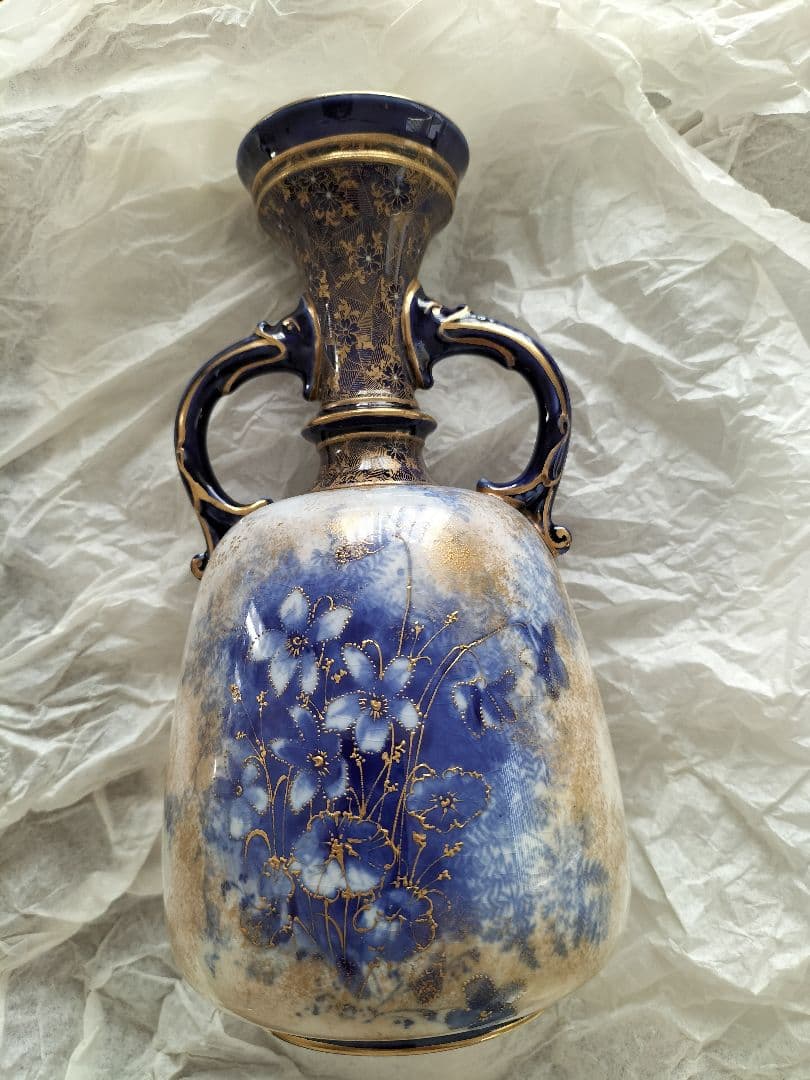 アンティーク　ドルトン・バースレム　ベース（花瓶）（イギリス）