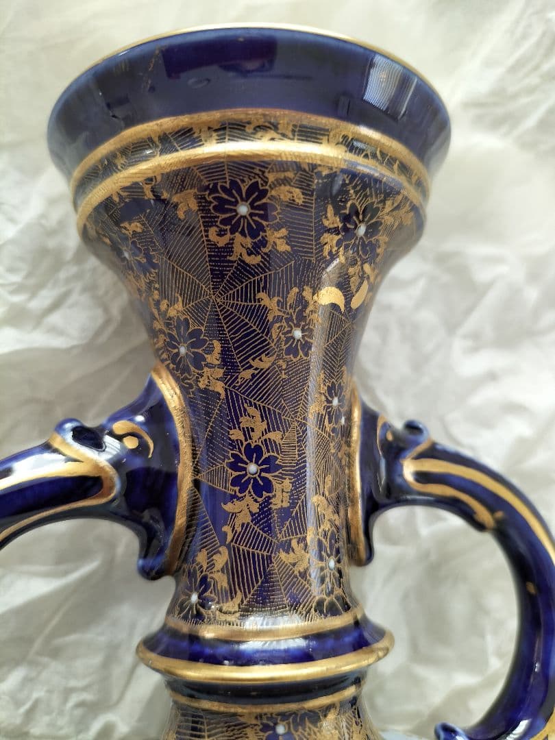 アンティーク　ドルトン・バースレム　ベース（花瓶）（イギリス）