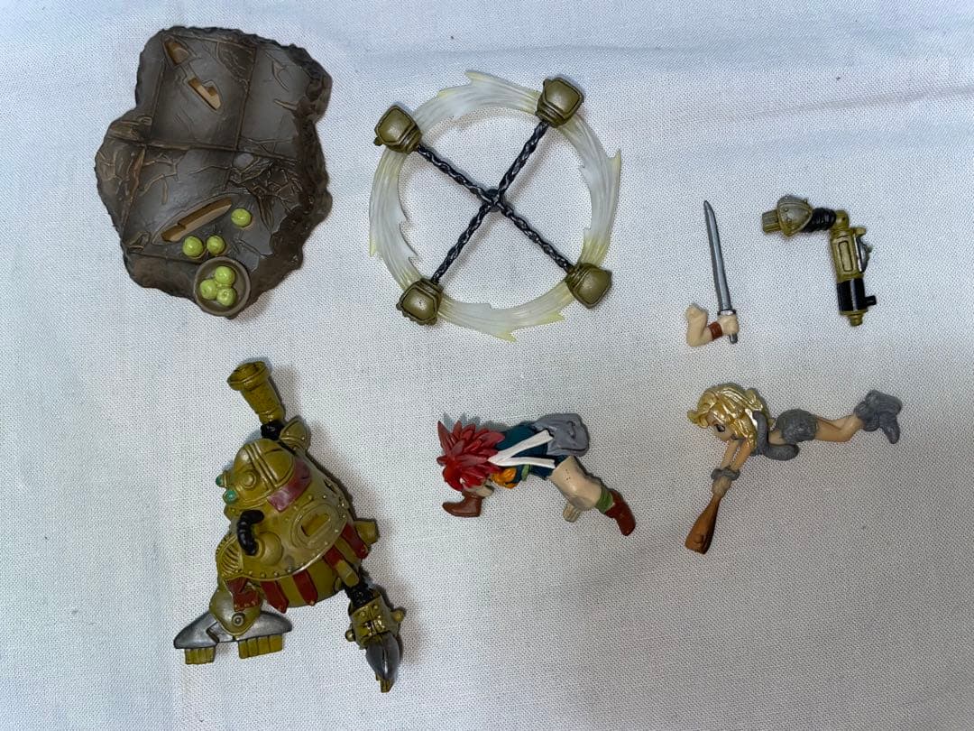 クロノトリガー　フォーメーションアーツ　クロノとロボとエイラ　フィギュア