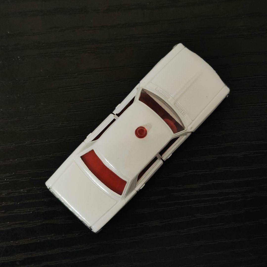 TOMICA　トミカ　クラウンパトカー　1Aホイール