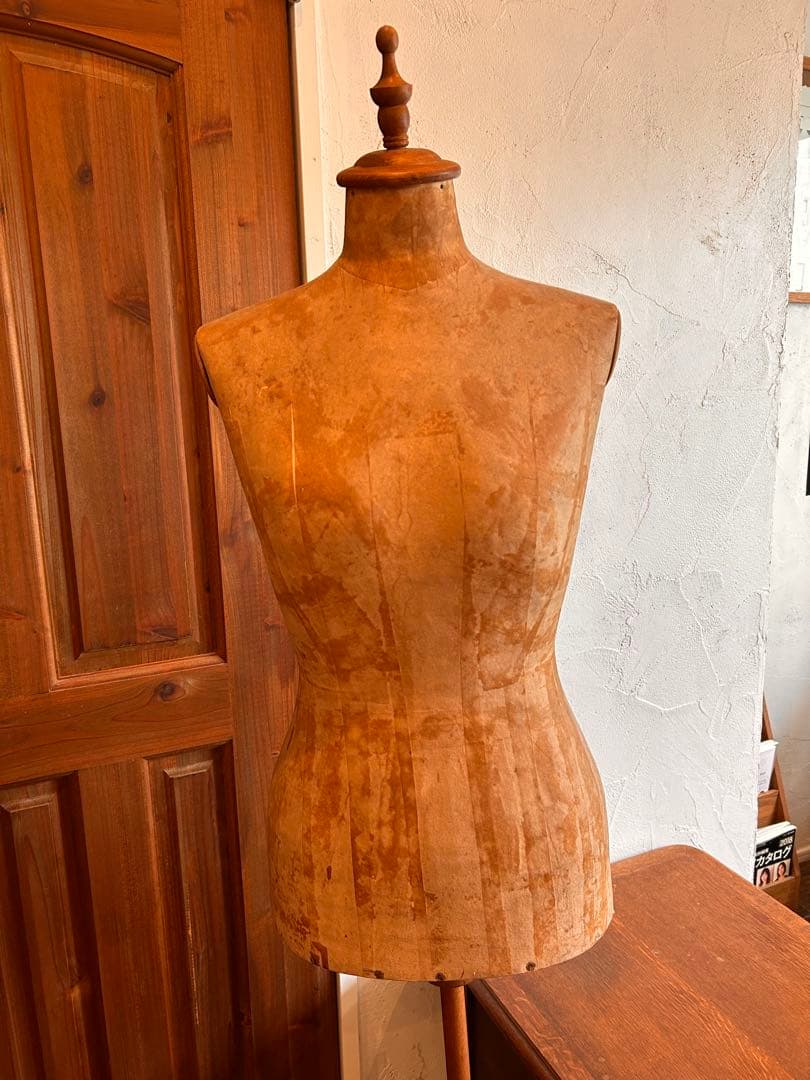 アンティーク木製トルソー店舗インテリア