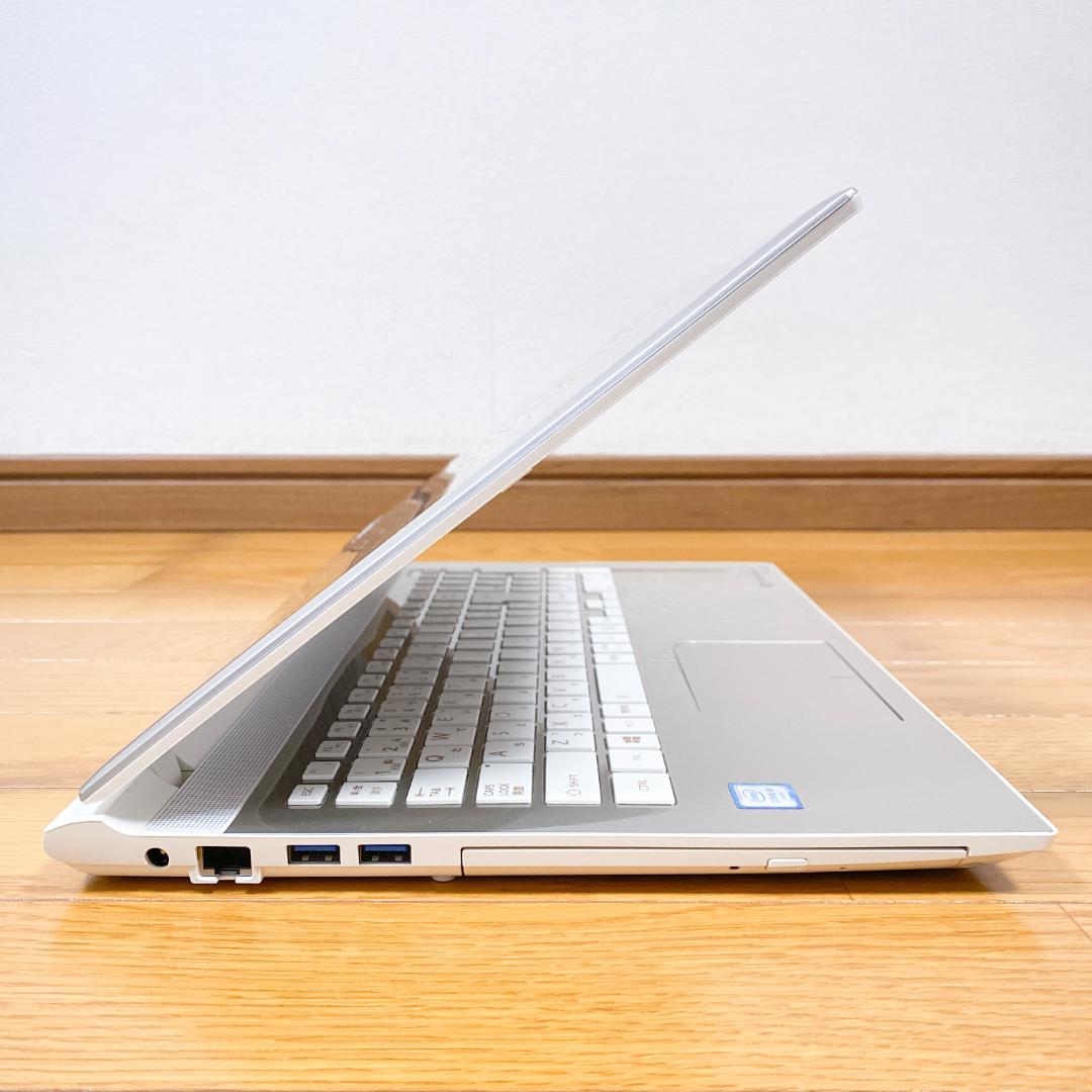 hime✨美品✨東芝ノートパソコン 第6世代i3 新品高速SSD