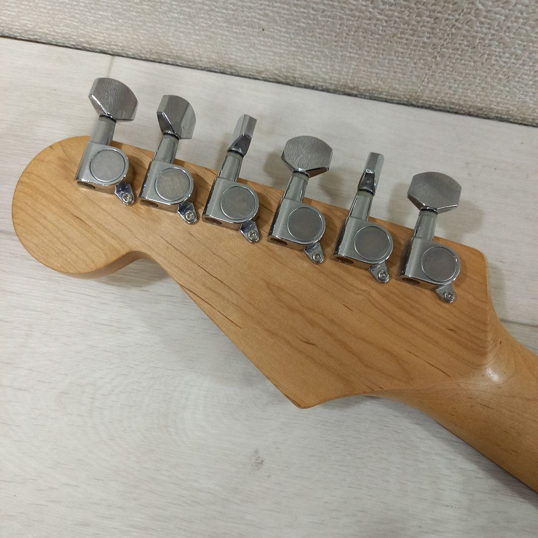 Ikebe Jungle Guitars ストラトキャスター ビンテージホワイト