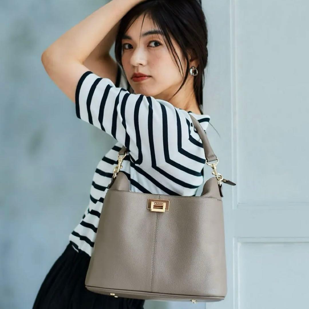 【美品】ATAO アタオ ニューウィークエンド バッグ トープ 牛革 レザー