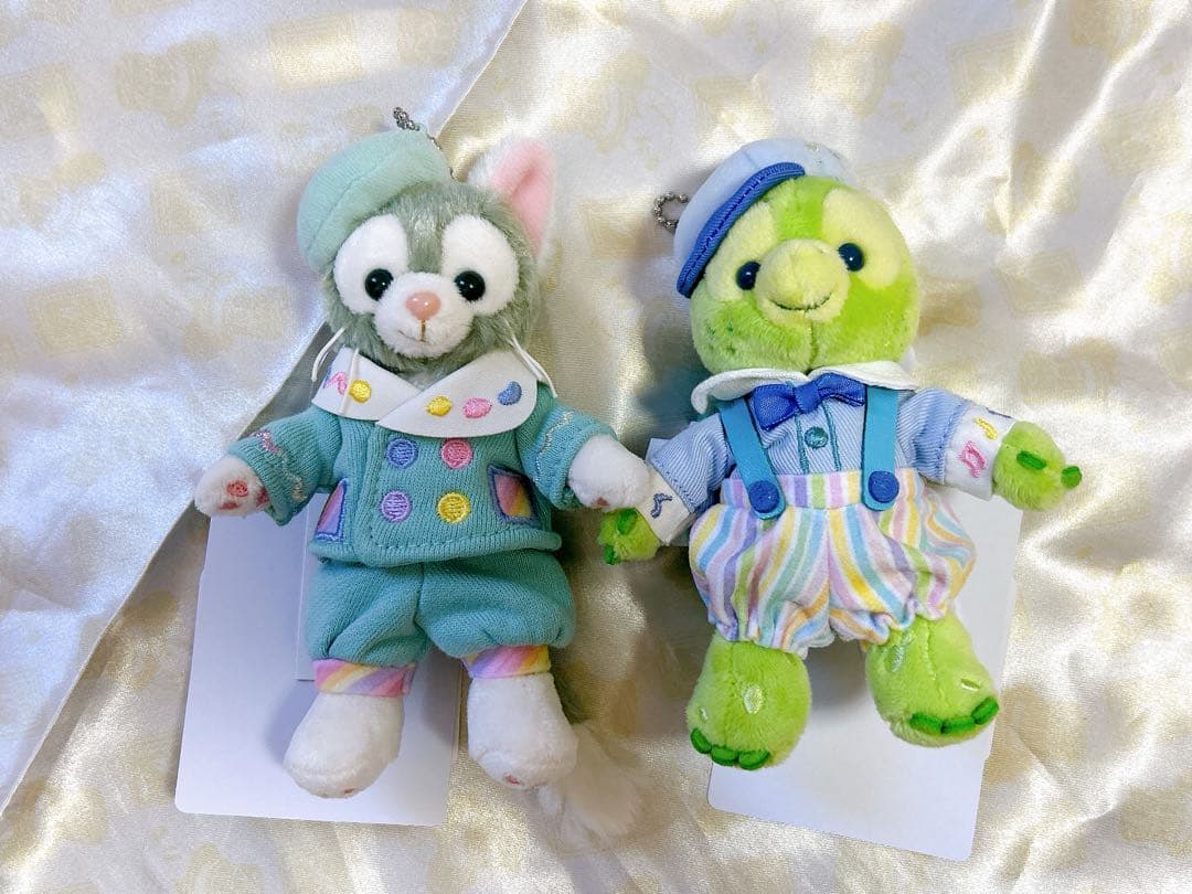 ディズニーシー ぬいぐるみバッジ ダッフィー20周年 ジェラトーニ オルメル