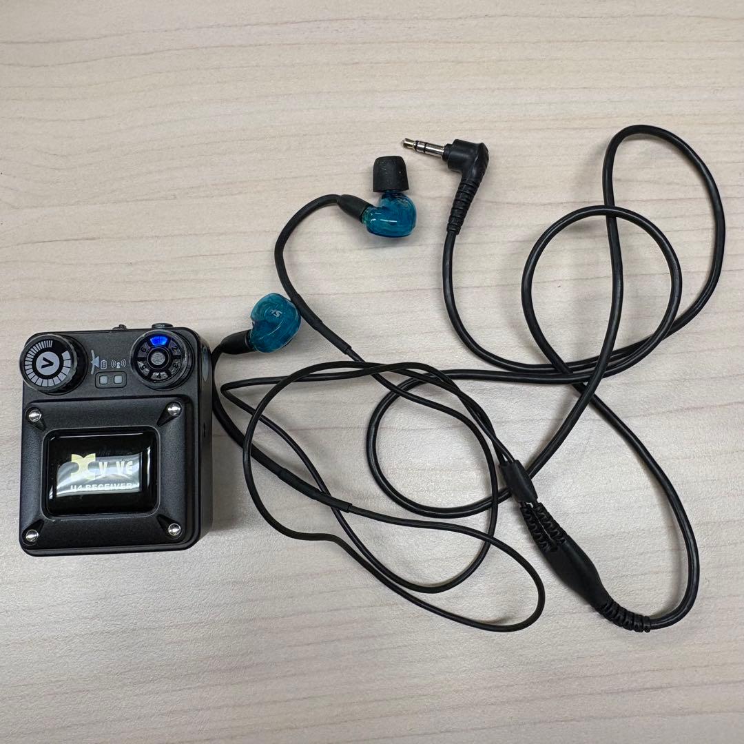 XVIVE U4 ワイヤレスシステム SHURE SE215イヤフォン付き