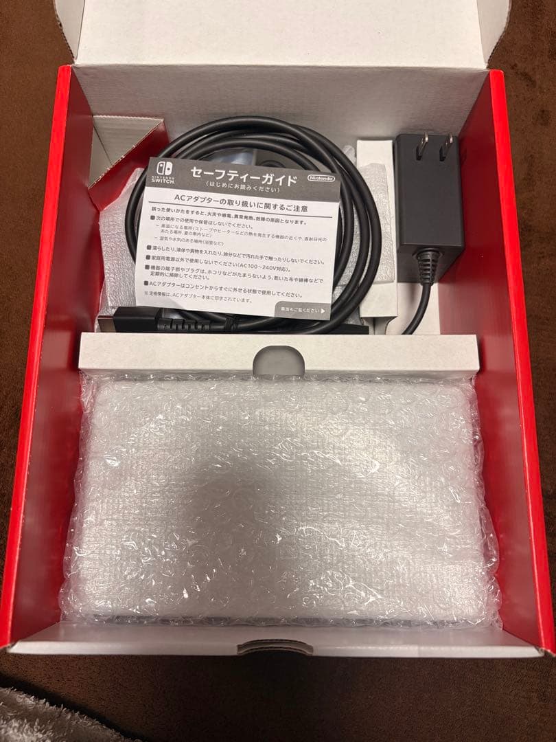 Nintendo Switch 有機ELモデル　ホワイト