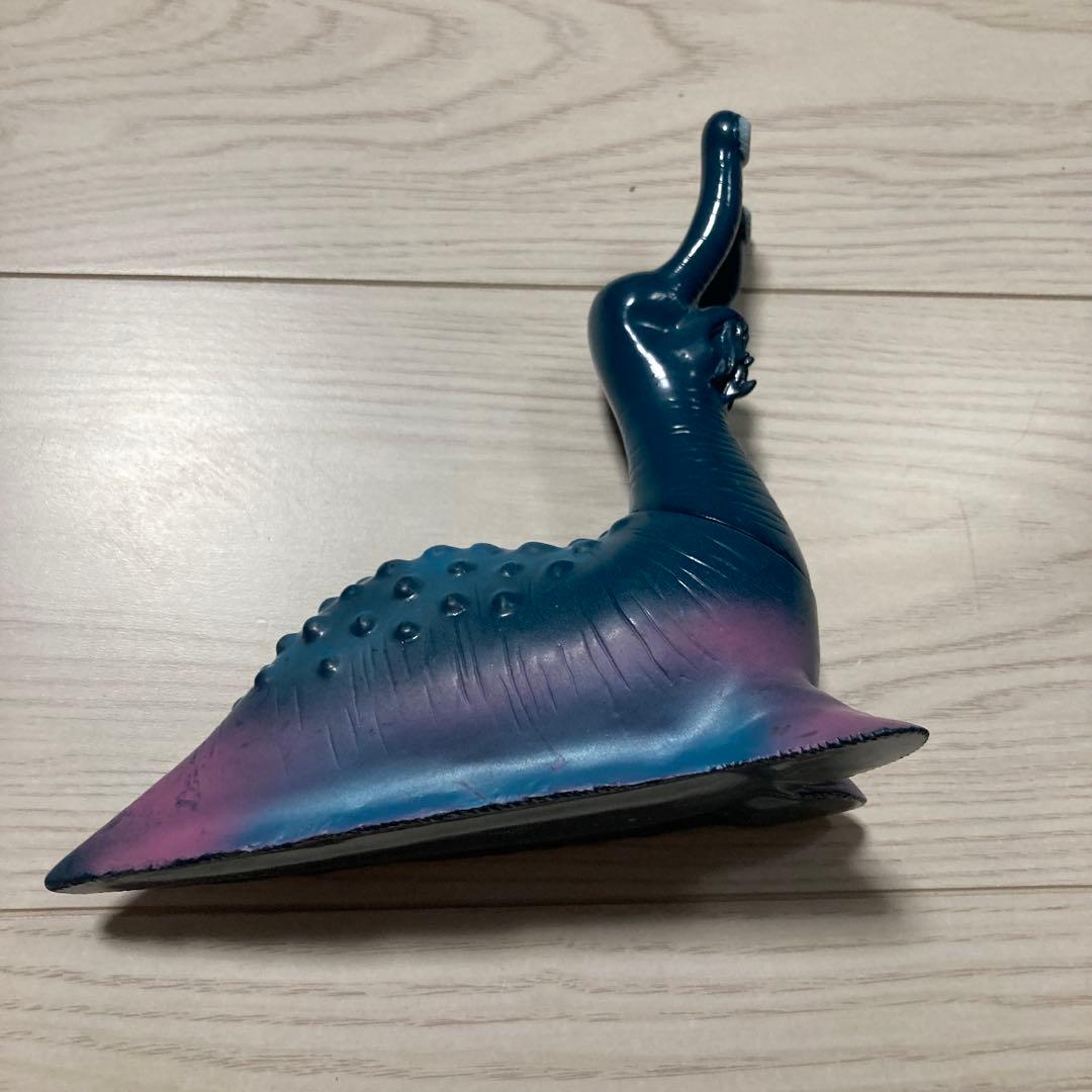 ナメゴン　ソフビ　サンプル？中国バンダイ？