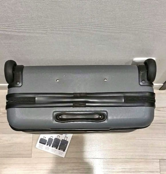 ランドローバー　キャリーケース　機内持ち込み可　グレー