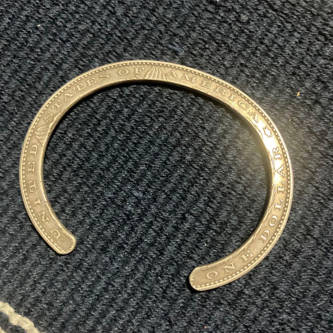 モルガン　バングル