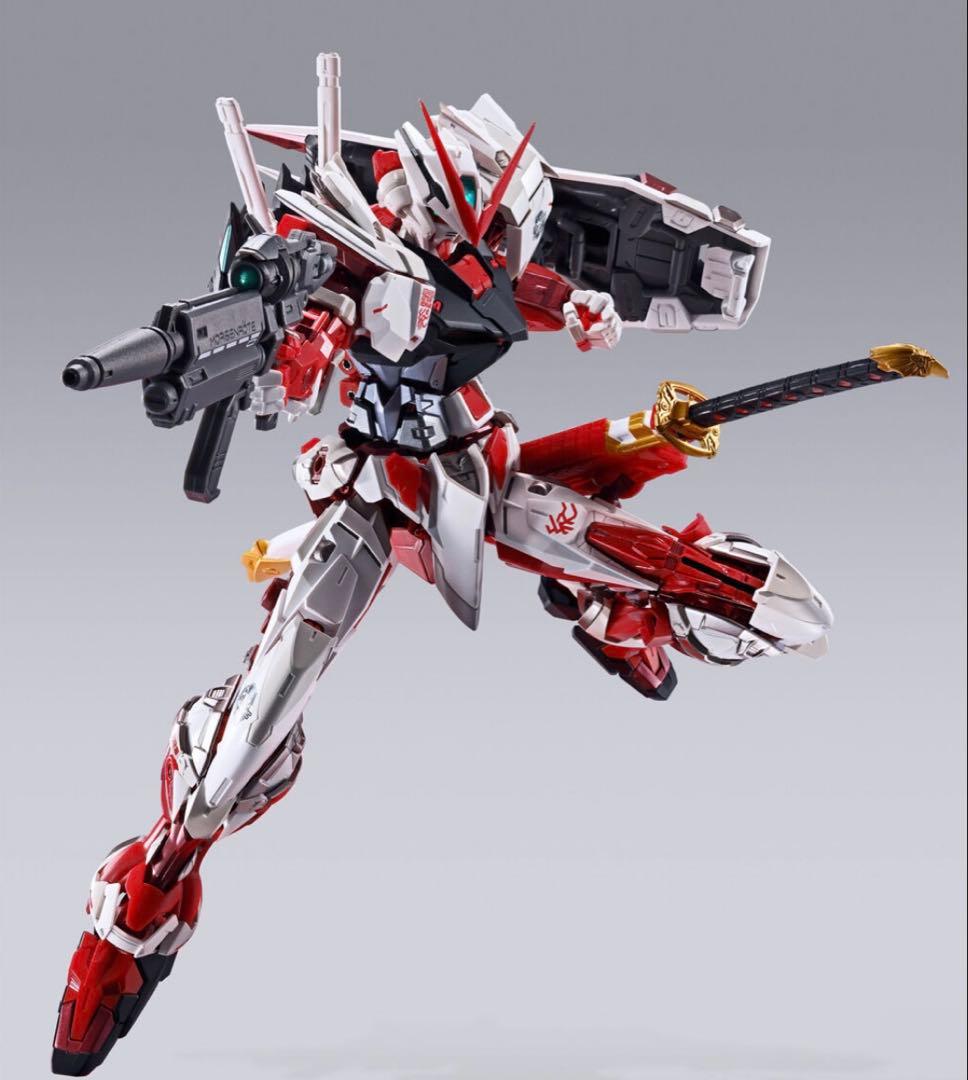新品未開封　メタルビルド ガンダムアストレイ レッドフレーム