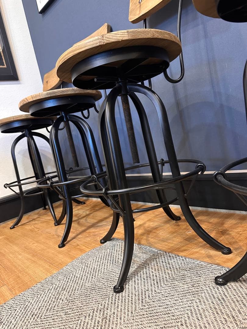 インダストリアルスタイル バースツール 4脚セット　カウンターチェアー